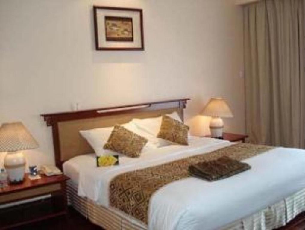 Lam Bao Long Hotel Hue Room photo